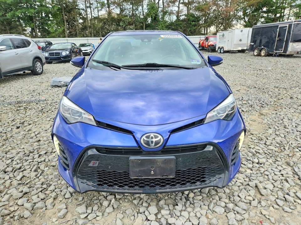 2017 TOYOTA COROLLA SE 5