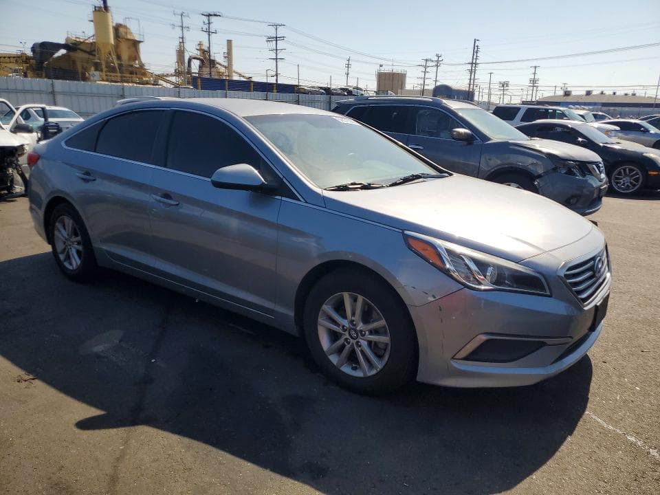2017 HYUNDAI SONATA SE 4