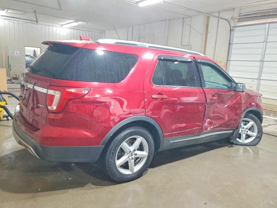 2017 FORD EXPLORER XLT 3