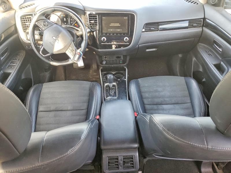 2020 MITSUBISHI OUTLANDER SE 8