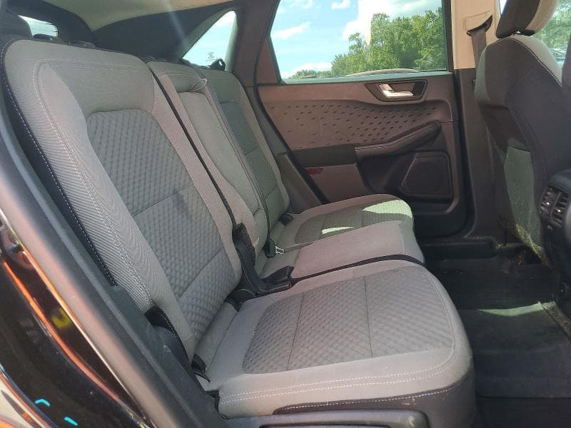 2020 FORD ESCAPE SE 11