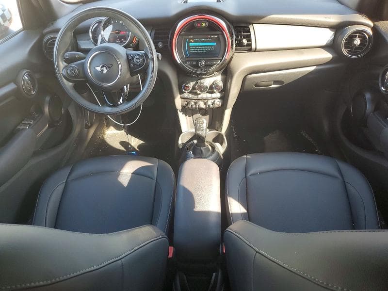 2021 MINI COOPER 8