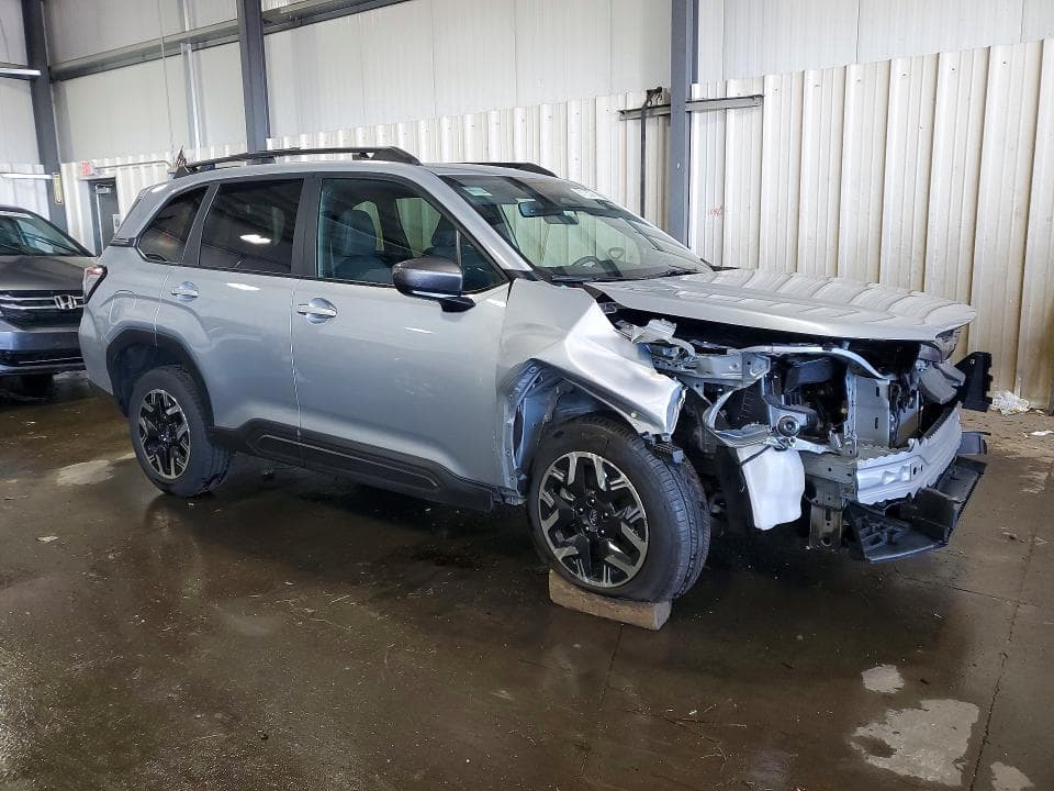 2025 SUBARU FORESTER PREMIUM 4