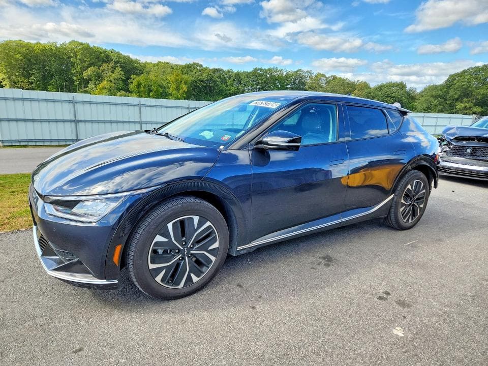 2023 KIA EV6 WIND - 1