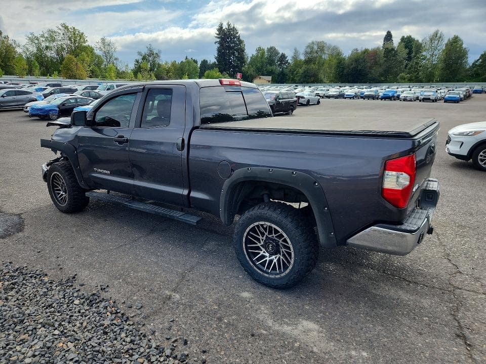 2018 TOYOTA TUNDRA SR5 2