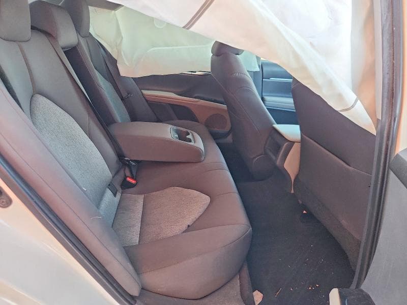 2020 TOYOTA CAMRY LE 10