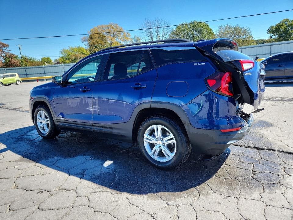 2022 GMC TERRAIN SLE 2