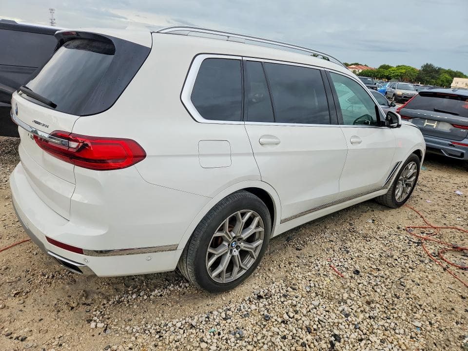 2019 BMW X7 XDRIVE50I 3