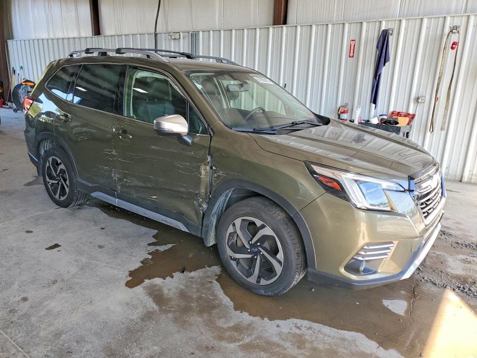 2022 SUBARU FORESTER TOURING 4