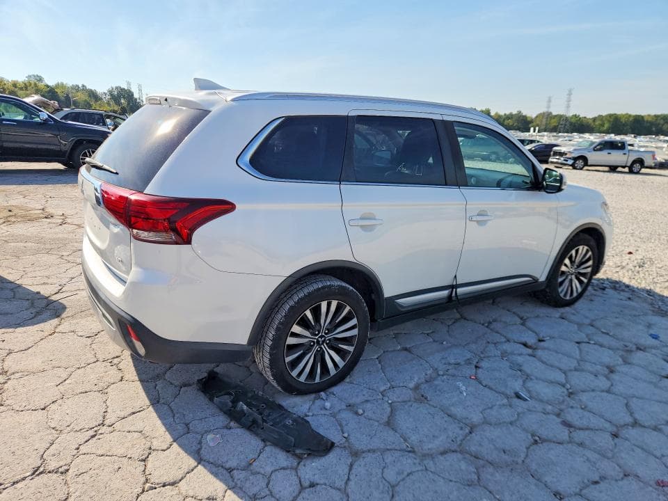 2020 MITSUBISHI OUTLANDER SE 3