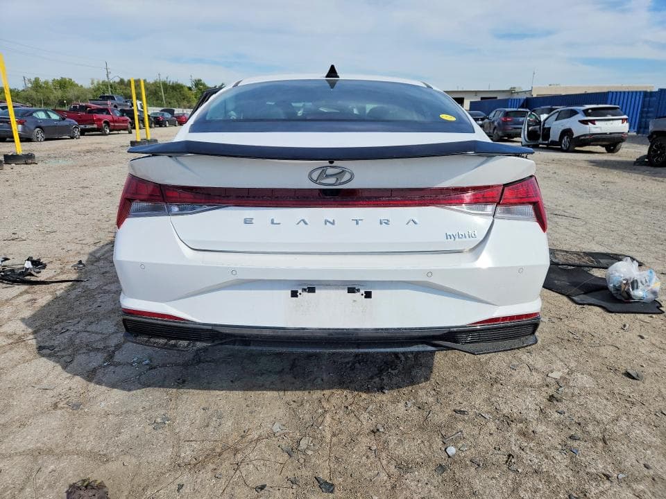 2023 HYUNDAI ELANTRA LIMITED 6