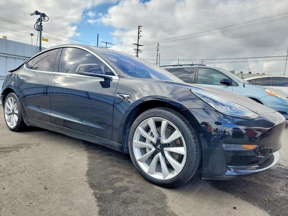 2019 TESLA MODEL 3 4