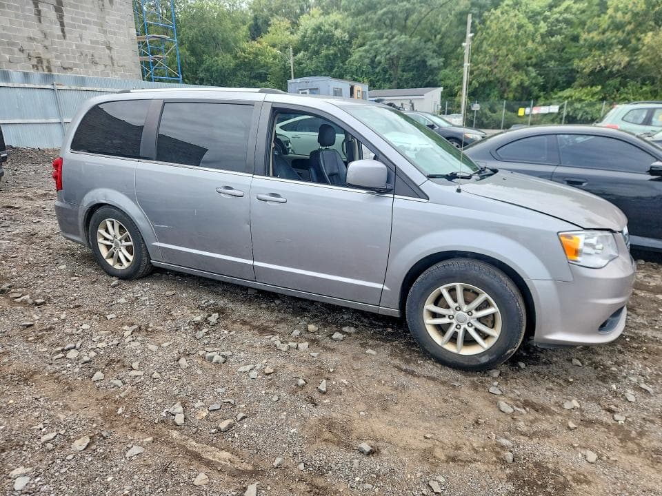 2018 DODGE GRAND CARAVAN SXT 4