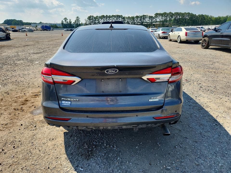 2020 FORD FUSION SE 6