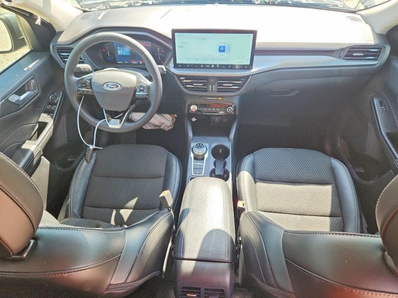 2025 FORD ESCAPE 8