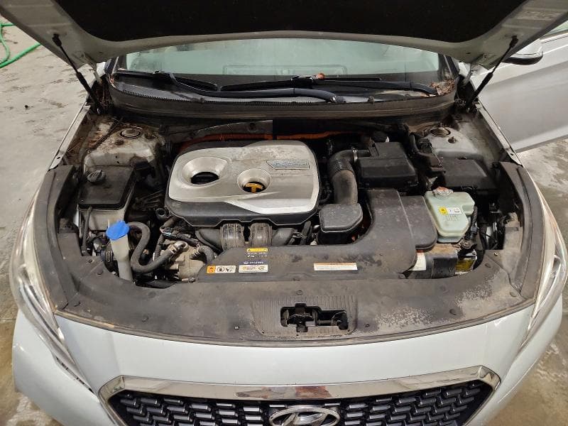 2017 HYUNDAI SONATA HYBRID SE 11