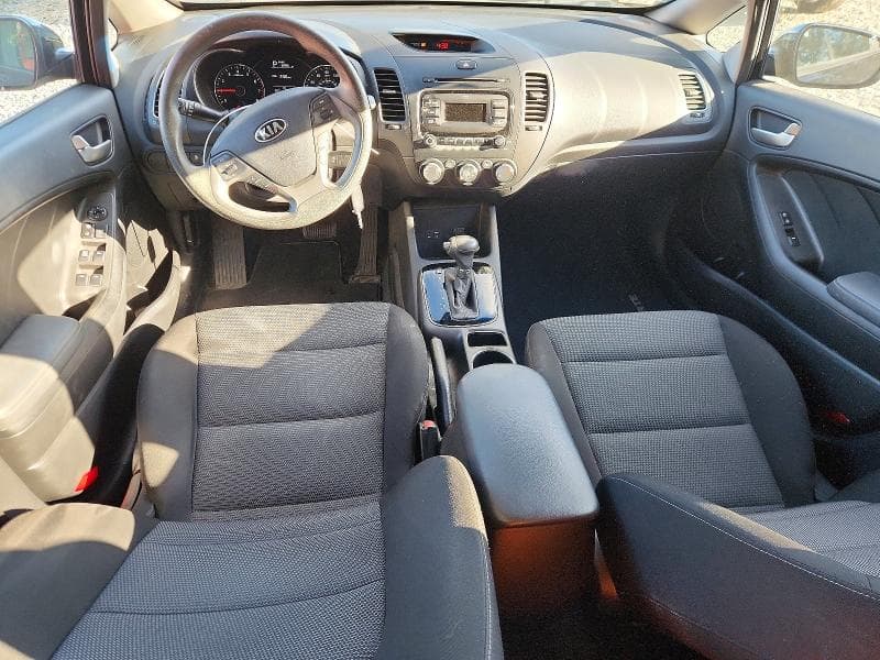 2017 KIA FORTE LX 8