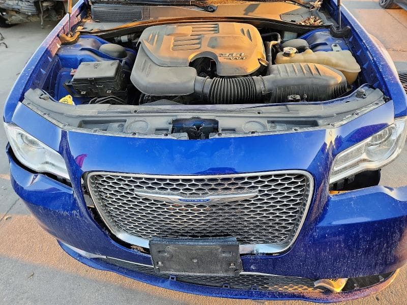 2018 CHRYSLER 300 TOURING 11