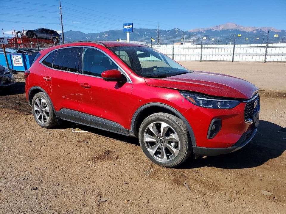 2024 FORD ESCAPE PLATINUM 4