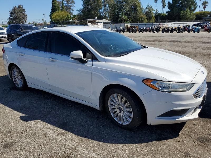 2018 FORD FUSION SE 4