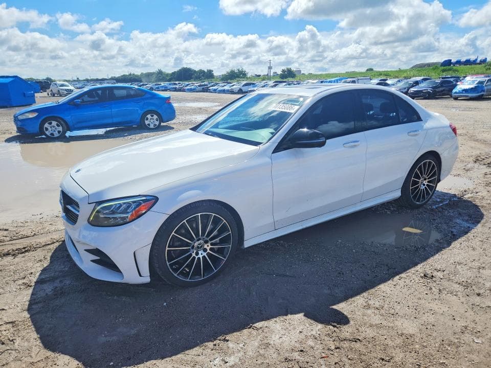 2019 MERCEDES-BENZ C 300