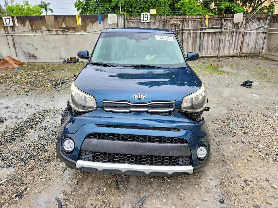 2018 KIA SOUL + 5