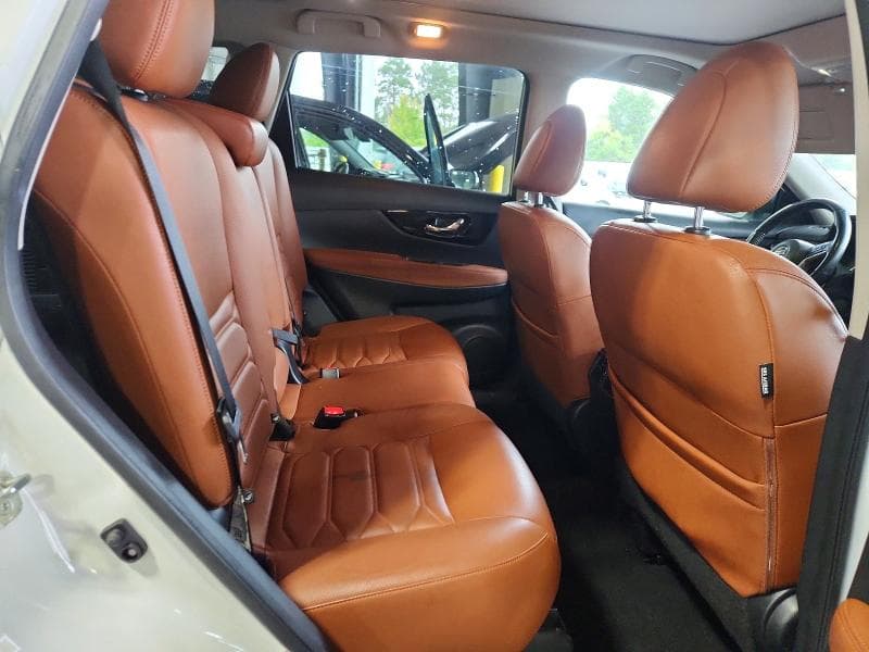 2017 NISSAN ROGUE SL 10