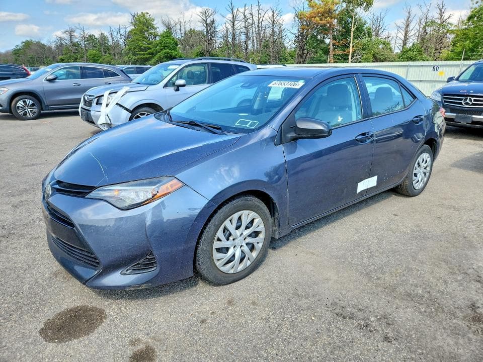 2017 TOYOTA COROLLA LE - 1