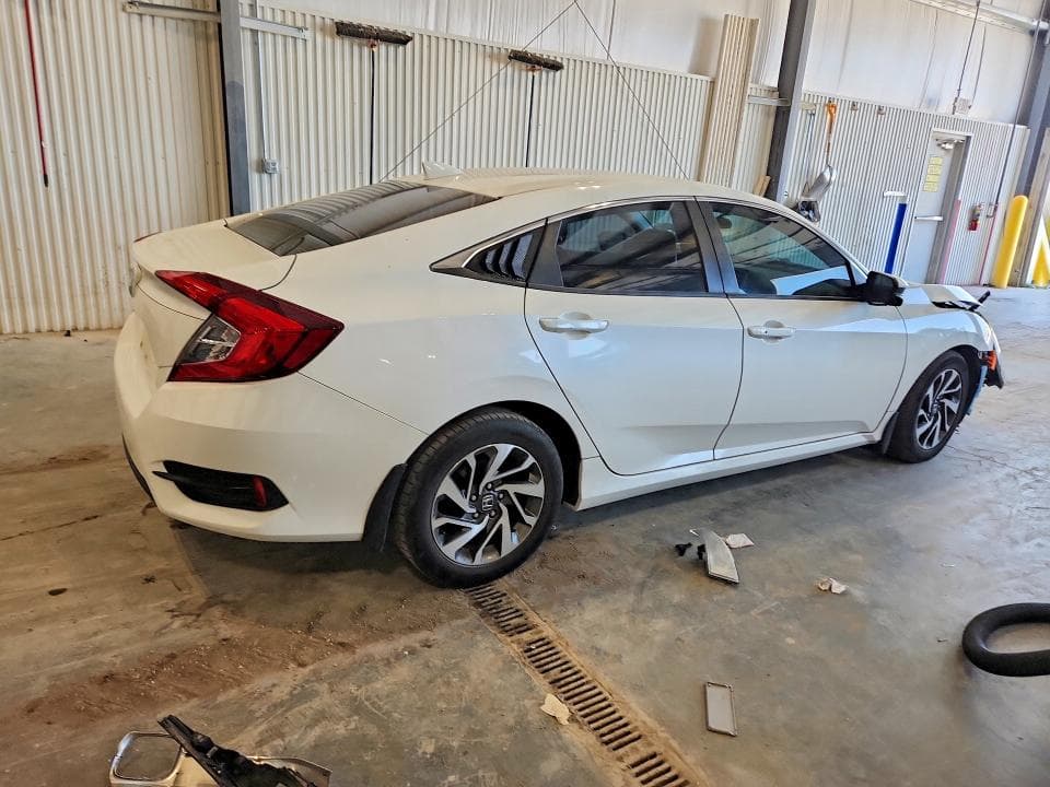 2017 HONDA CIVIC EX 3
