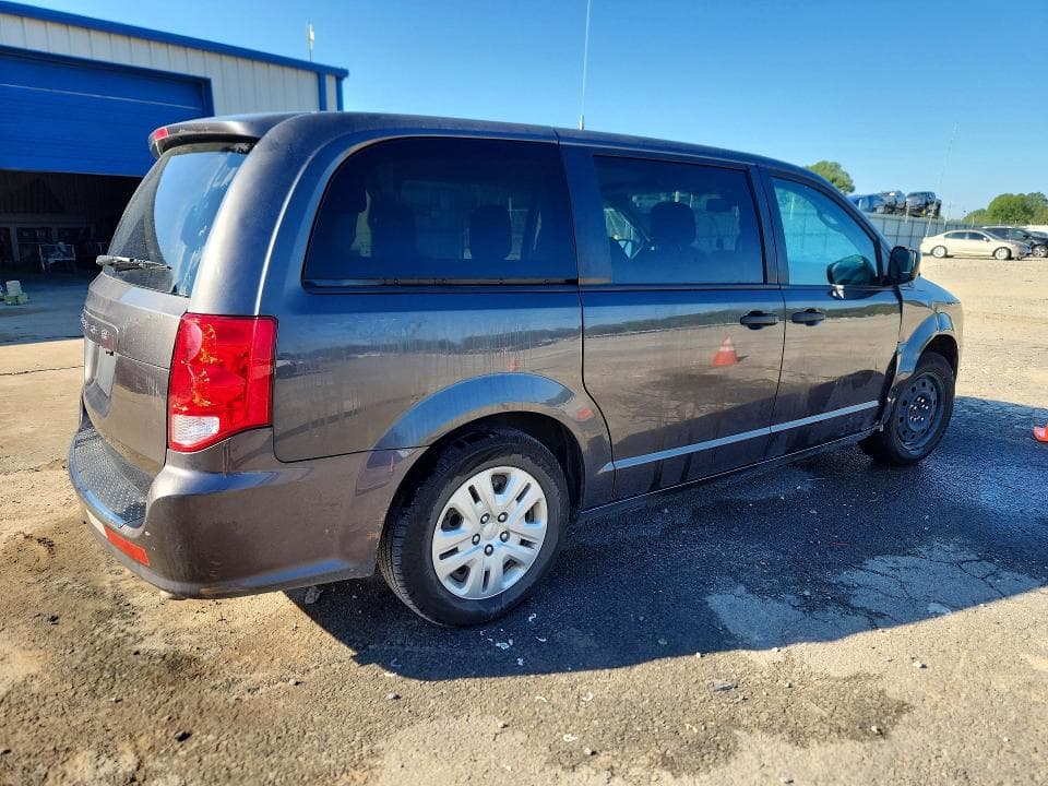 2020 DODGE GRAND CARAVAN SE 3