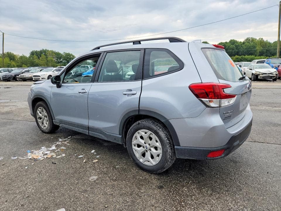 2021 SUBARU FORESTER 2