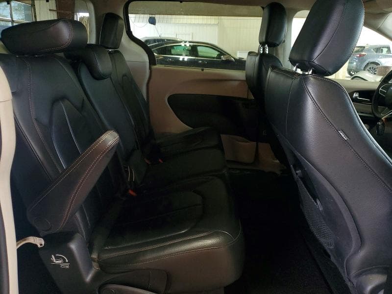 2017 CHRYSLER PACIFICA TOURING L 11