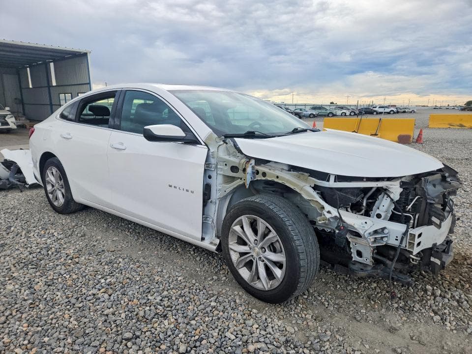 2019 CHEVROLET MALIBU LT 4
