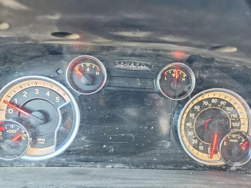 2017 RAM 3500 SLT 9