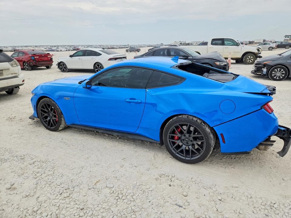 2024 FORD MUSTANG GT 2