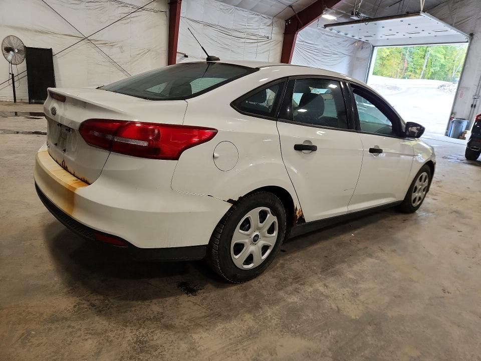2017 FORD FOCUS S 3