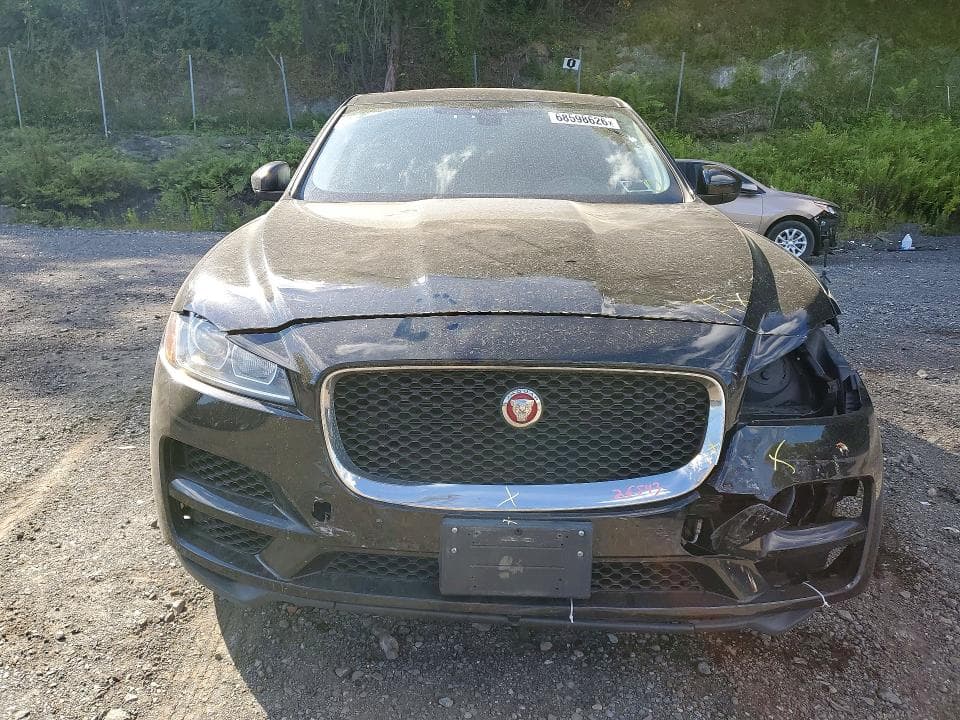 2019 JAGUAR F-PACE 5