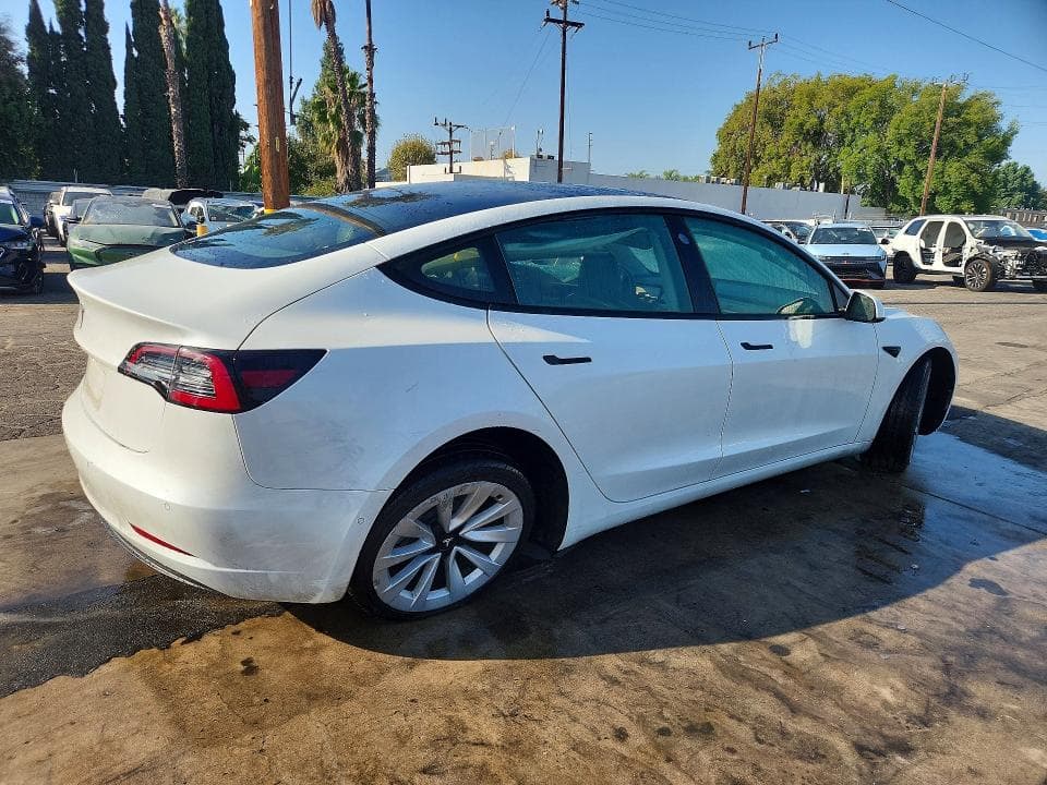 2022 TESLA MODEL 3 3