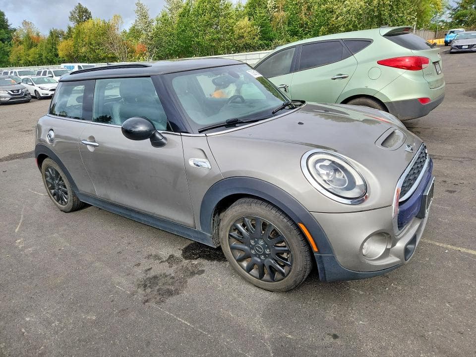 2017 MINI COOPER S 4