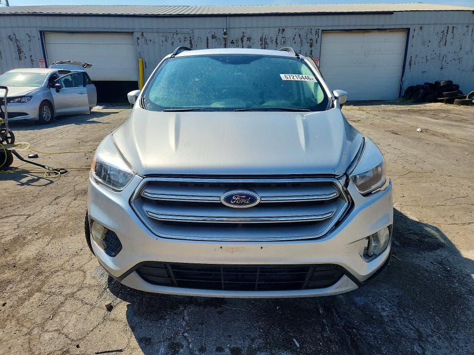 2018 FORD ESCAPE SE 5