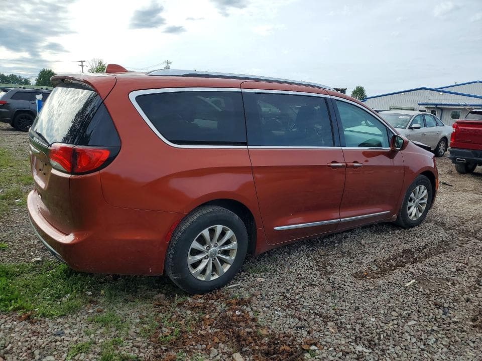 2018 CHRYSLER PACIFICA TOURING L PLUS 3