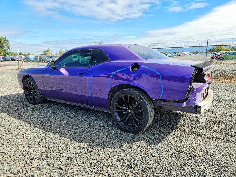 2018 DODGE CHALLENGER SXT 2
