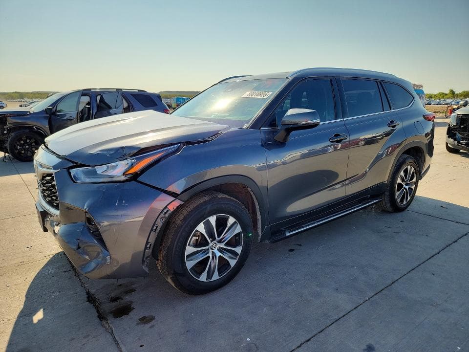 2020 TOYOTA HIGHLANDER XLE - 1