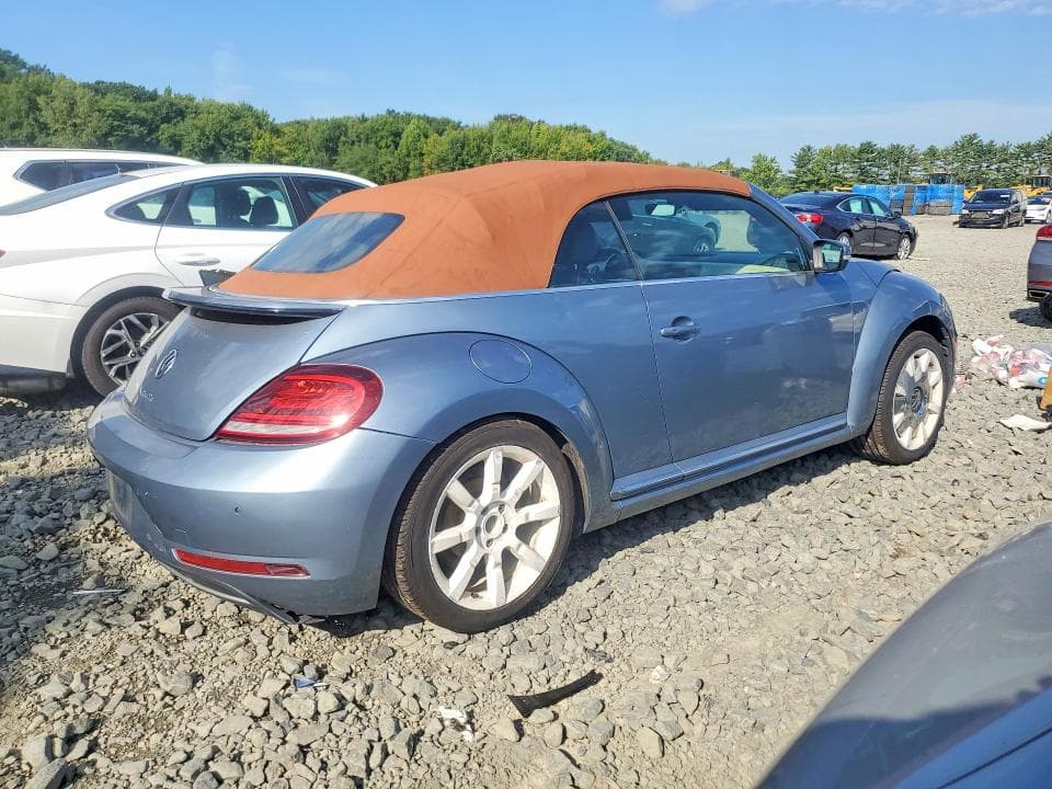 2019 VOLKSWAGEN BEETLE S 3