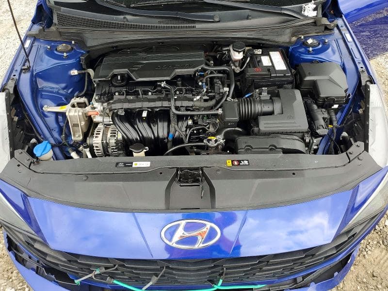 2023 HYUNDAI ELANTRA SE 11