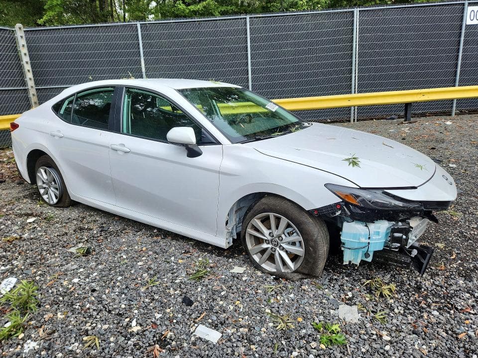 2026 TOYOTA CAMRY LE 4