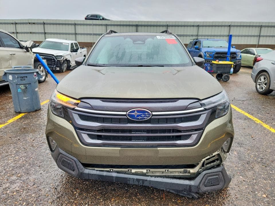 2025 SUBARU FORESTER LIMITED 5