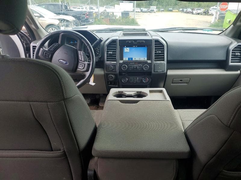 2017 FORD F150 SUPERCREW 8