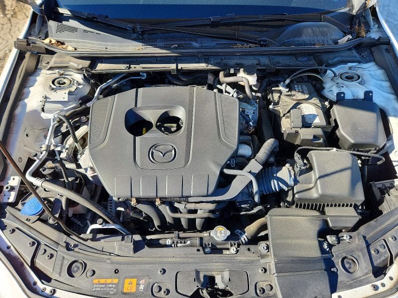 2023 MAZDA 3 PREFERRED 11