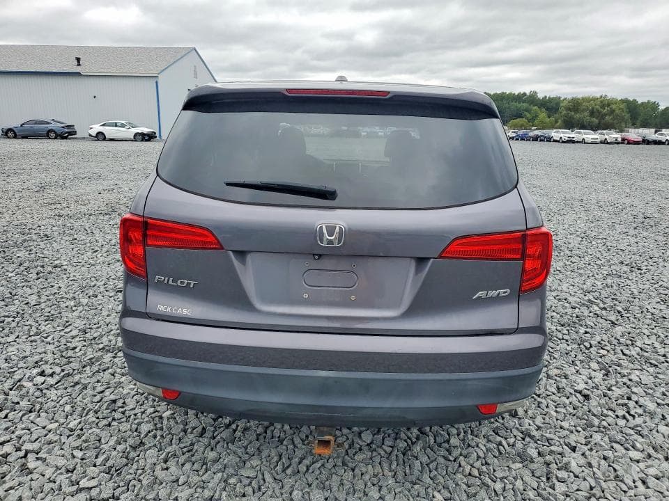 2018 HONDA PILOT EX 6